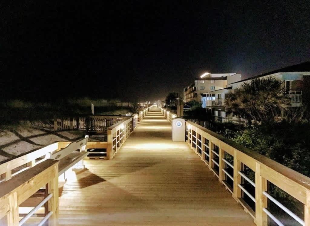 Beach Harbour 16 @ The Carolina Beach Boardwalk - Full Remodel! Exterior foto