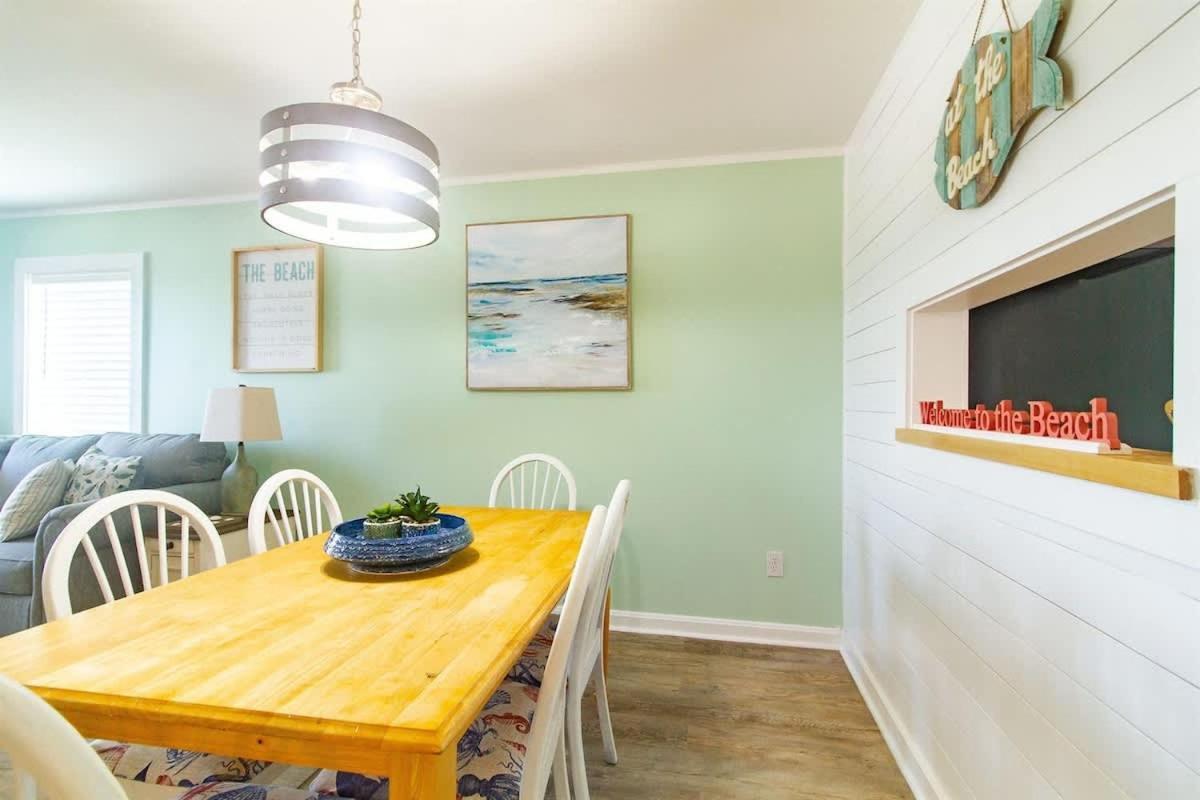 Beach Harbour 16 @ The Carolina Beach Boardwalk - Full Remodel! Exterior foto